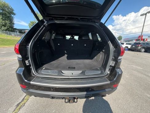 Used 2020 Jeep Grand Cherokee Trailhawk w/ Trailhawk Luxury Group AWD/4WD image 7