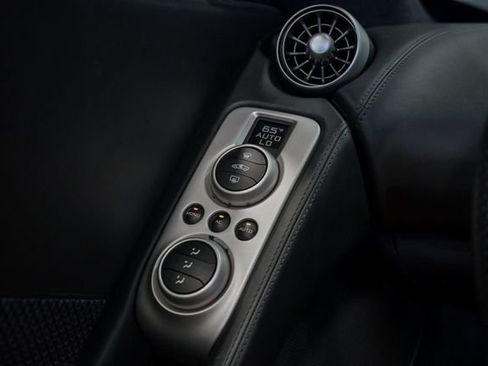Used 2013 McLaren MP4-12C Spider RWD image 36