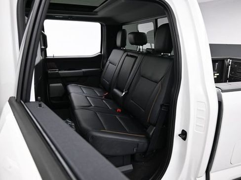 New 2026 Ford F250 Lariat w/ Black Appearance Package AWD/4WD image 27