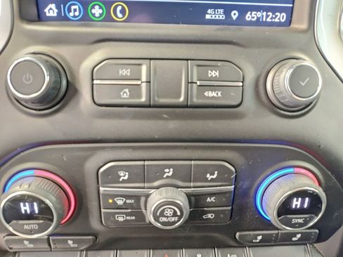 Used 2022 Chevrolet Silverado 1500 LT w/ Bed Protection Package image 26