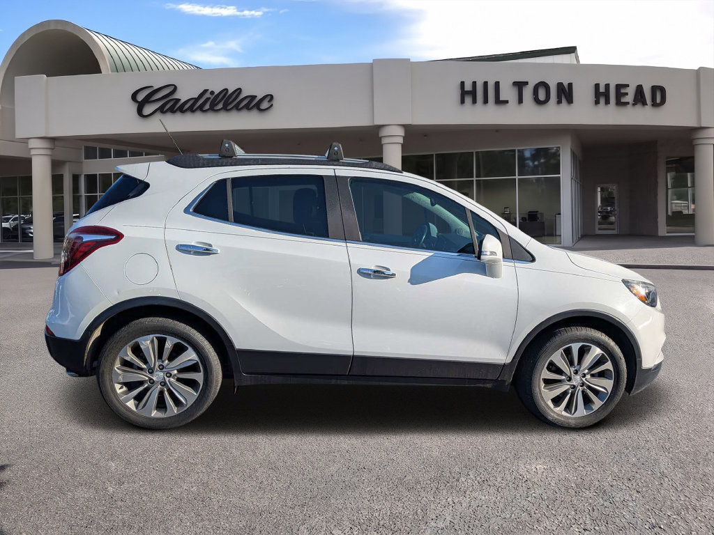 Used 2019 Buick Encore Preferred FWD image 2