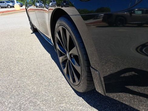 Used 2017 Nissan Maxima SR w/ Midnight Edition FWD image 13
