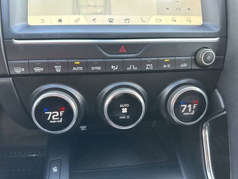 Used 2018 Jaguar E-PACE S image 55