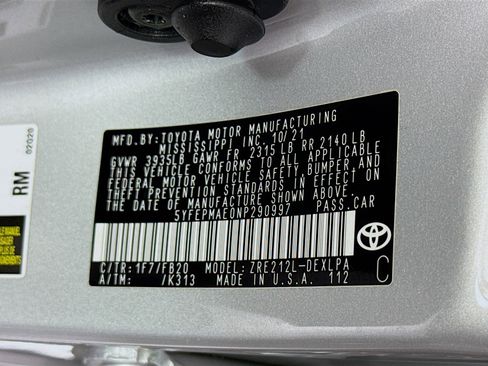 Used 2022 Toyota Corolla LE image 39