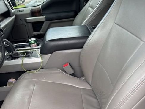 Used 2016 Ford F150 Lariat image 6