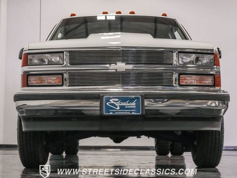 Used 1997 Chevrolet Silverado 3500 2WD Extended Cab w/ Preferred Equipment Group 3 image 31