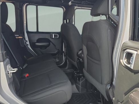 Used 2020 Jeep Wrangler Unlimited Sport S AWD/4WD image 16