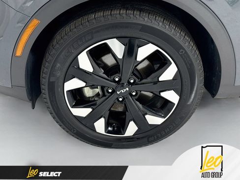 Used 2023 Kia Sportage X-Line w/ X-Line Premium Package AWD/4WD image 35