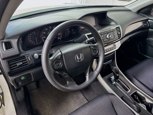 Used 2013 Honda Accord Sport image 10