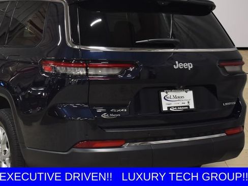 Used 2023 Jeep Grand Cherokee L Limited w/ Luxury Tech Group II AWD/4WD image 37