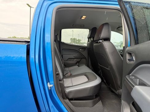 Used 2022 Chevrolet Colorado Z71 AWD/4WD image 12