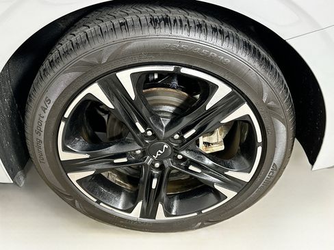 Used 2024 Kia K5 GT-Line image 11