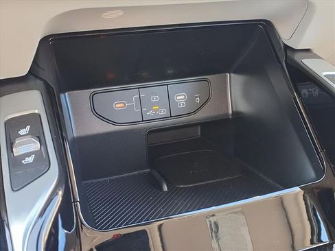 New 2026 Kia Sorento SX image 11