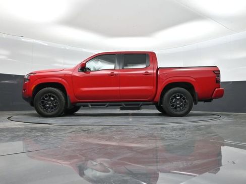 Used 2022 Nissan Frontier SV w/ SV Premium Package image 43