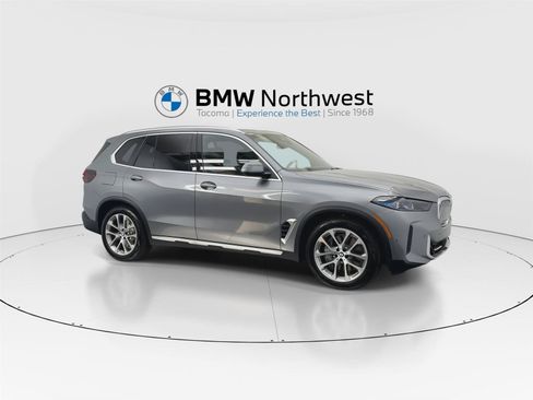 New 2026 BMW X5 xDrive50e w/ Executive Package AWD/4WD image 6