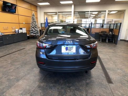 Used 2016 Scion iA image 6