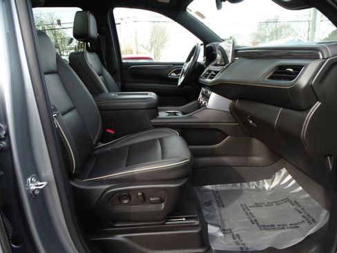 Used 2023 GMC Yukon XL SLT image 20