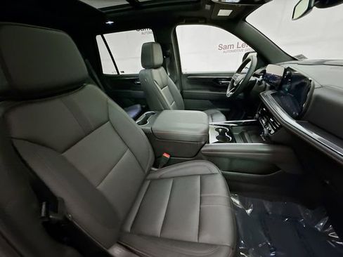 New 2025 Chevrolet Tahoe RST image 33