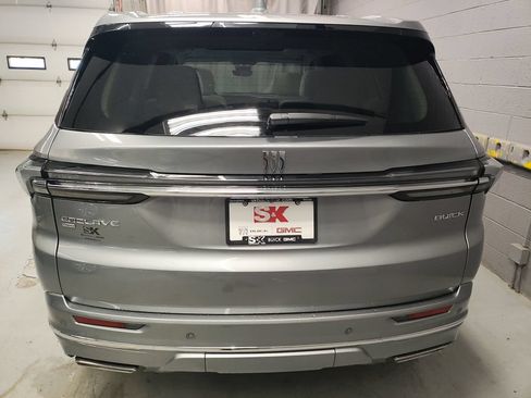 New 2026 Buick Enclave Avenir w/ Super Cruise Package AWD/4WD image 22