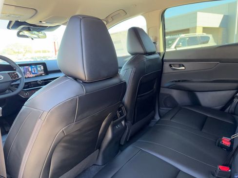 New 2026 Nissan Murano SV AWD/4WD image 19