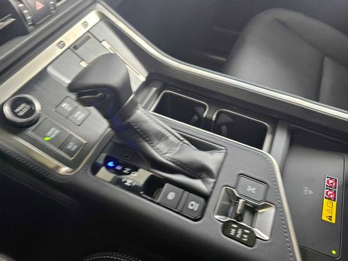 New 2026 Lexus GX 550 image 28