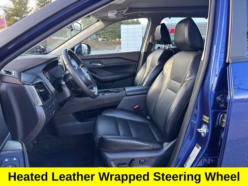 Used 2023 Nissan Rogue SV w/ SV Premium Package image 10