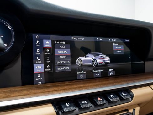 Used 2021 Porsche 911 Turbo S image 76