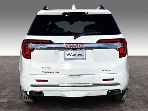 Used 2023 GMC Acadia Denali w/ Denali Technology Package image 5