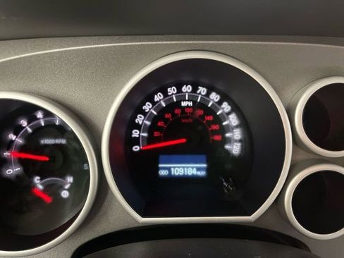 Used 2011 Toyota Tundra Limited w/ Memory Pkg AWD/4WD image 15