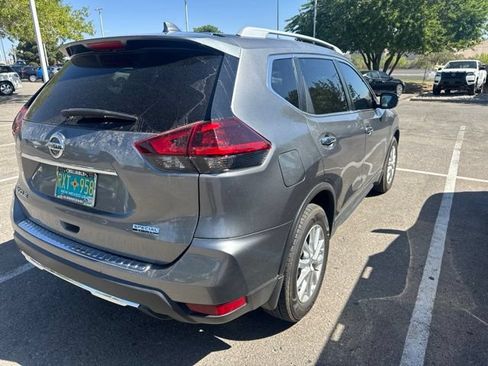Used 2020 Nissan Rogue S w/ Special Edition Package FWD image 3
