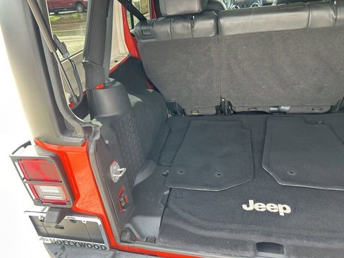 Certified 2015 Jeep Wrangler Unlimited Sport w/ Quick Order Package 24S image 30