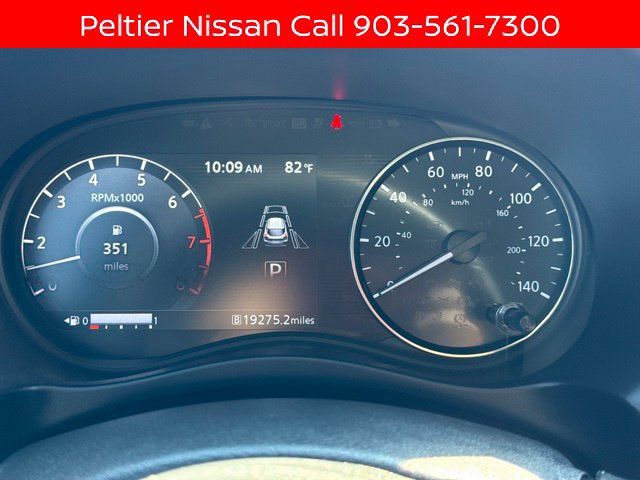 Certified 2024 Nissan Kicks SR w/ SR Premium Package FWD image 20