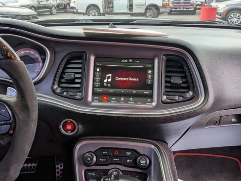 Used 2018 Dodge Challenger SRT Demon RWD image 9