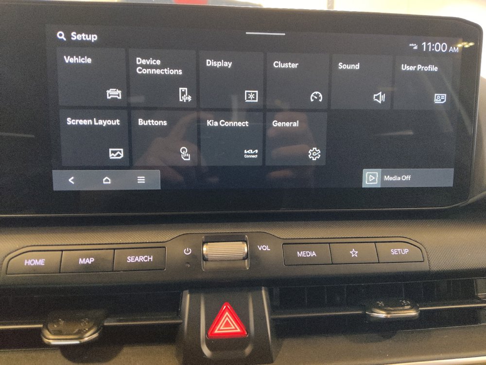 Used 2025 Kia K4 FWD image 25