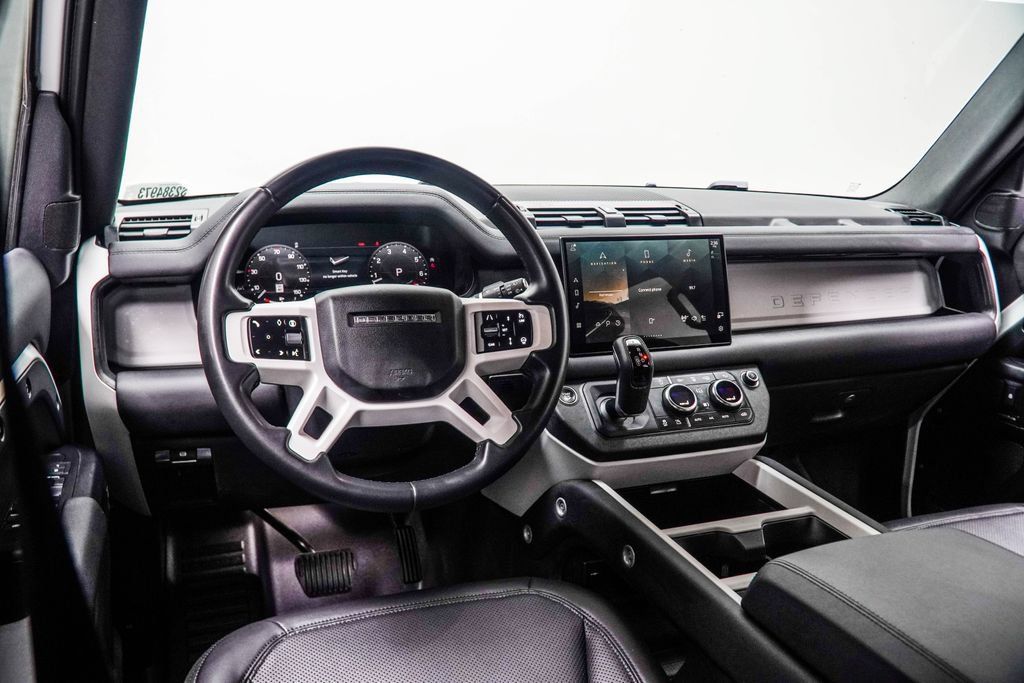 Used 2025 Land Rover Defender 110 S AWD/4WD image 20