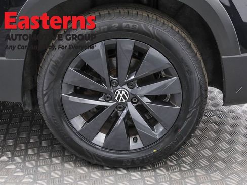 Used 2022 Volkswagen Taos S w/ IQ Drive S Package image 35