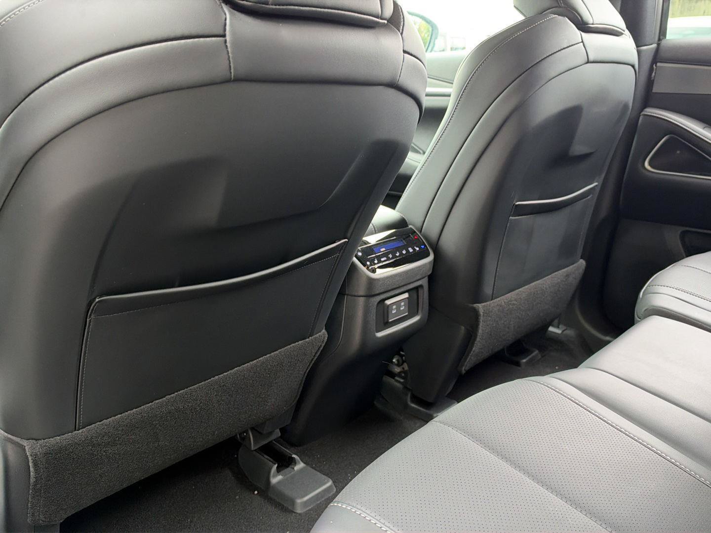 Used 2026 INFINITI QX60 Luxe w/ Cargo Package AWD/4WD image 26