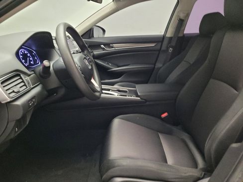 Used 2019 Honda Accord LX image 17