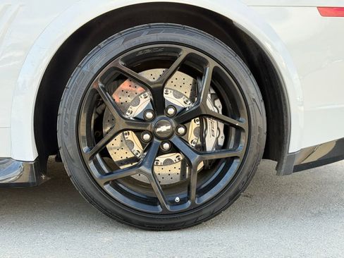 Used 2014 Chevrolet Camaro Z/28 image 19