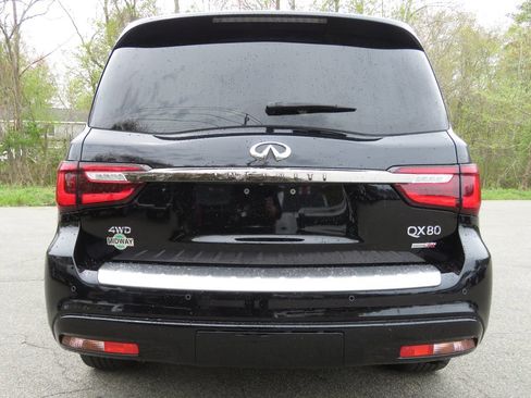 Used 2020 INFINITI QX80 Luxe w/ Edition 30 Package AWD/4WD image 6