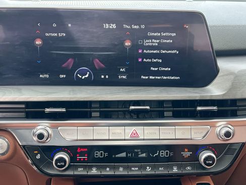 Certified 2025 Kia Telluride SX Prestige X-Line AWD/4WD image 19