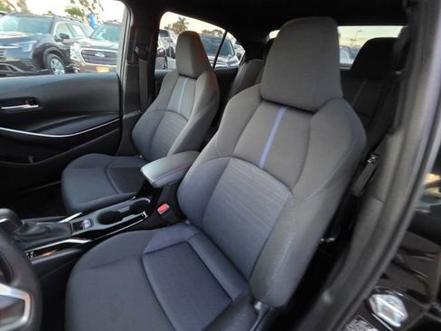 Used 2022 Toyota Corolla SE image 10