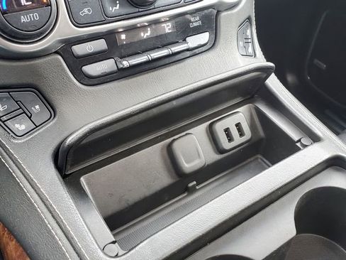 Used 2017 Chevrolet Tahoe Premier image 38