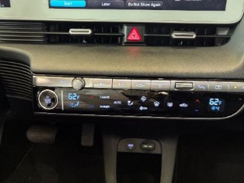 Used 2024 Hyundai Ioniq 5 SE RWD image 26
