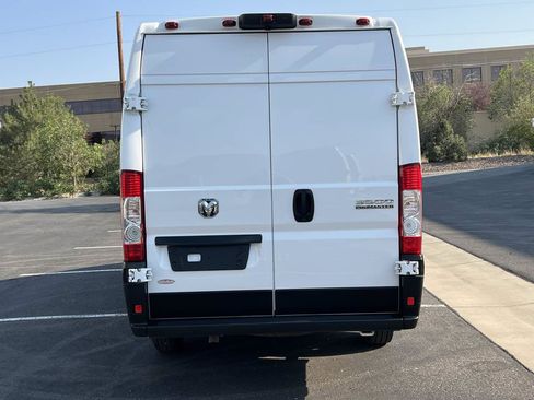 Used 2023 RAM ProMaster 3500 FWD image 4