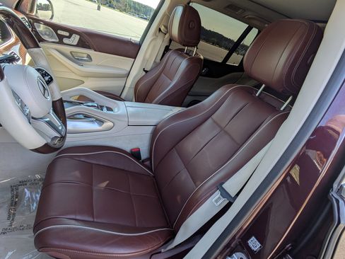 Used 2022 Mercedes-Benz Maybach GLS 600 Maybach GLS 600 image 19