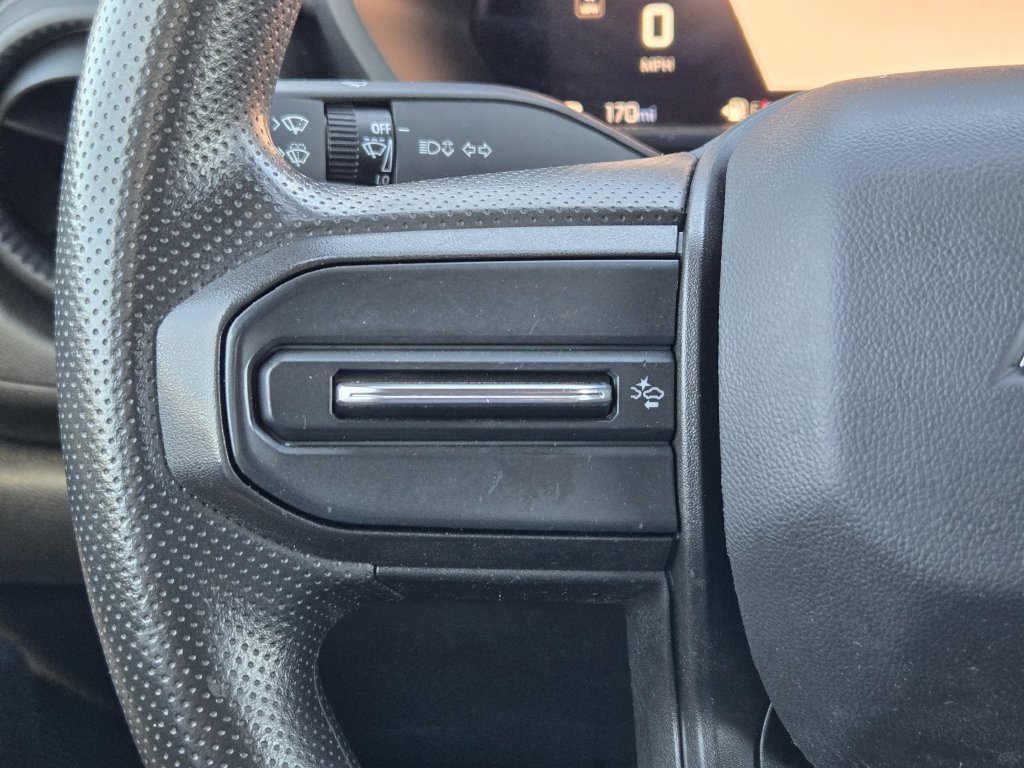 Used 2024 Chevrolet Colorado W/T RWD image 27