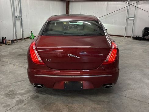 Used 2011 Jaguar XJ RWD image 4