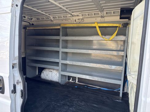 Used 2018 RAM ProMaster 2500 w/ Interior Convenience Group FWD image 11