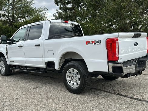 Used 2024 Ford F250 XLT w/ FX4 Off-Road Package image 10